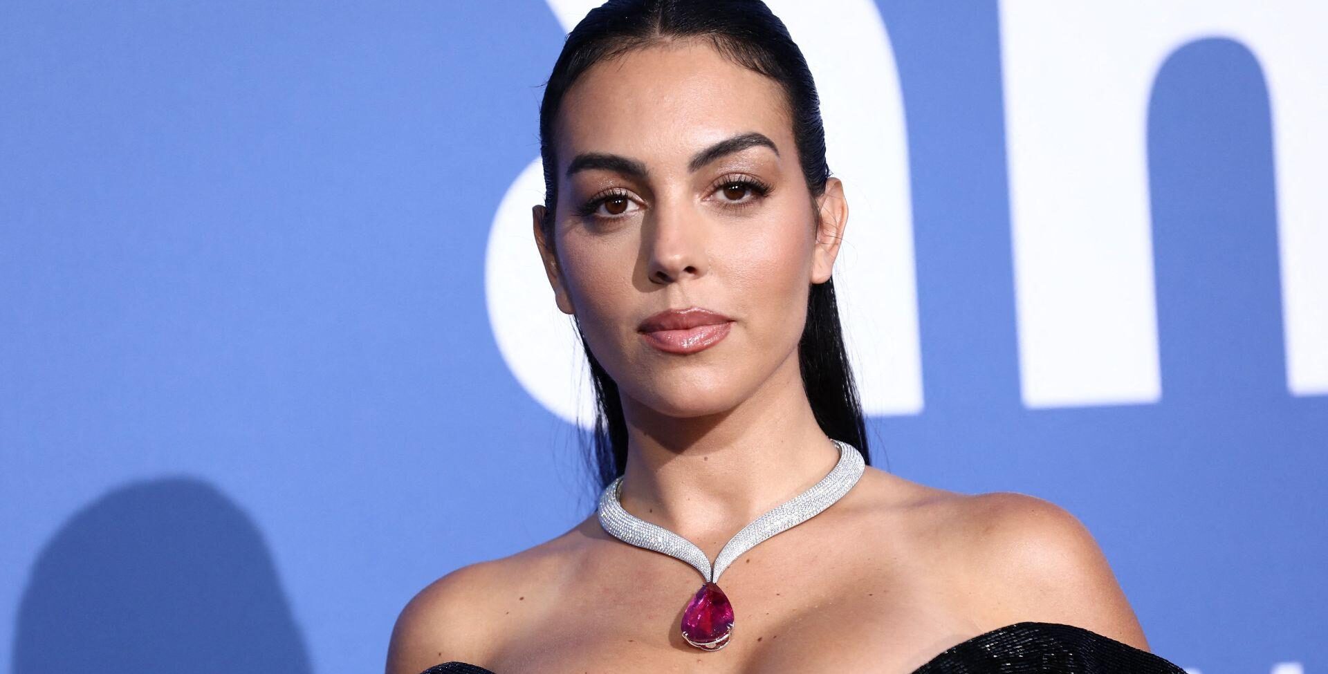 Georgina Rodriguez In Black Bikini Triggers ‘Fake’ Chest Talk