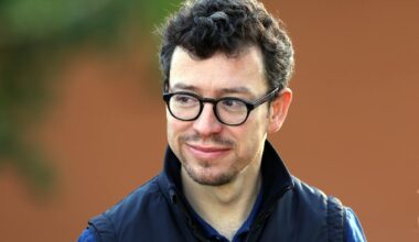 As momentum trade fades, Duolingo drops into negative territory for the year