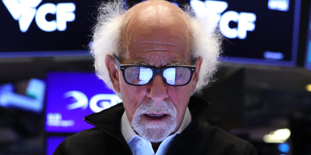 America’s massive ‘money illusion’ is setting the S&P 500 up for a correction as stagflation takes hold, top analysts say