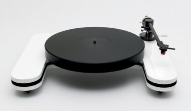 Luphonic's New H2 Turntable Makes Playback Easier, Here's How