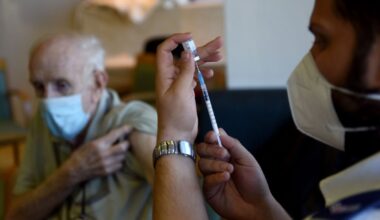 New clinical guidelines recommend heart patients get common vaccines