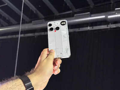 Another smartphone brand caught using professional photos as smartphone camera samples: What the company co-founder said