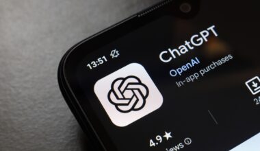 OpenAI, ChatGPT, mobile apps