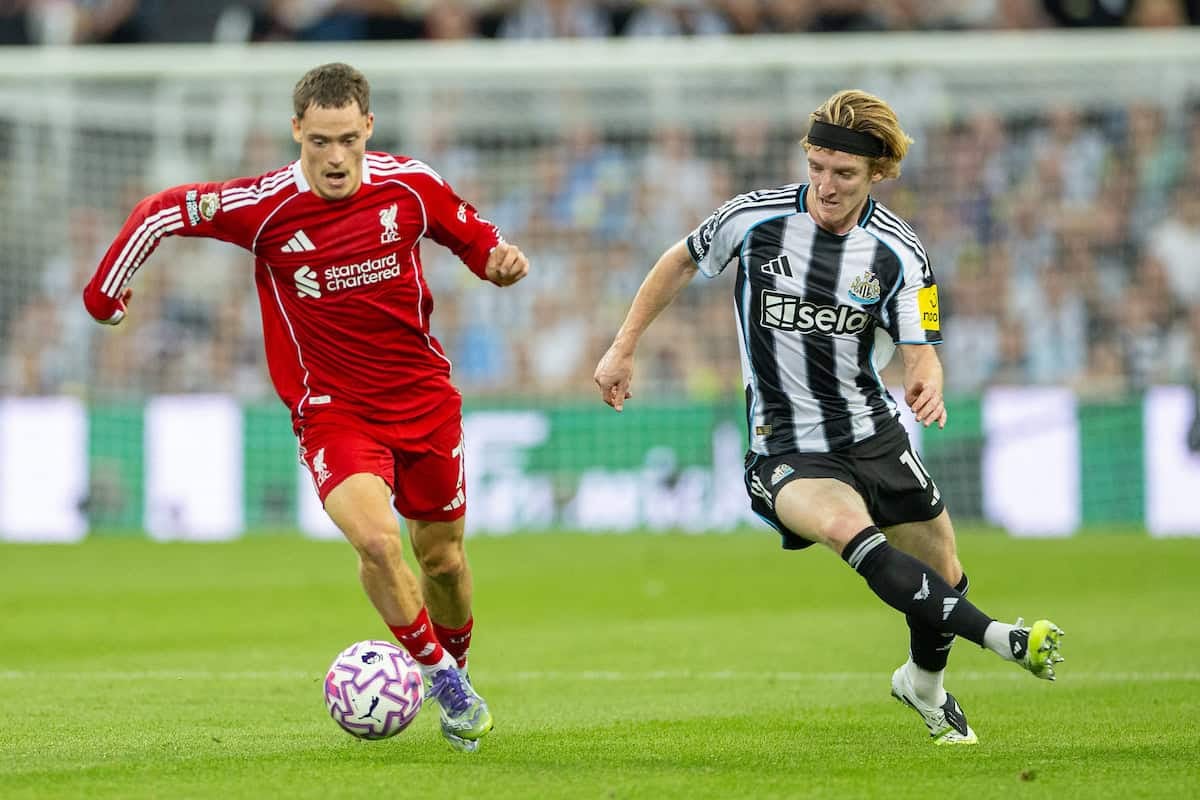 Football – FA Premier League – Newcastle United FC v Liverpool FC