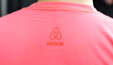 Major Airbnb operator refused permission to continue letting 10 apartments near Dublin Castle – The Irish Times