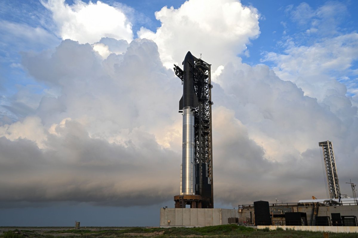 Weather conditions favor a 10th SpaceX Starship test mission