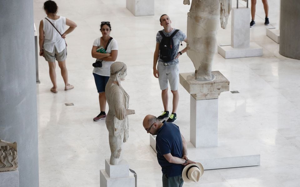 Record revenue from tourism in H1