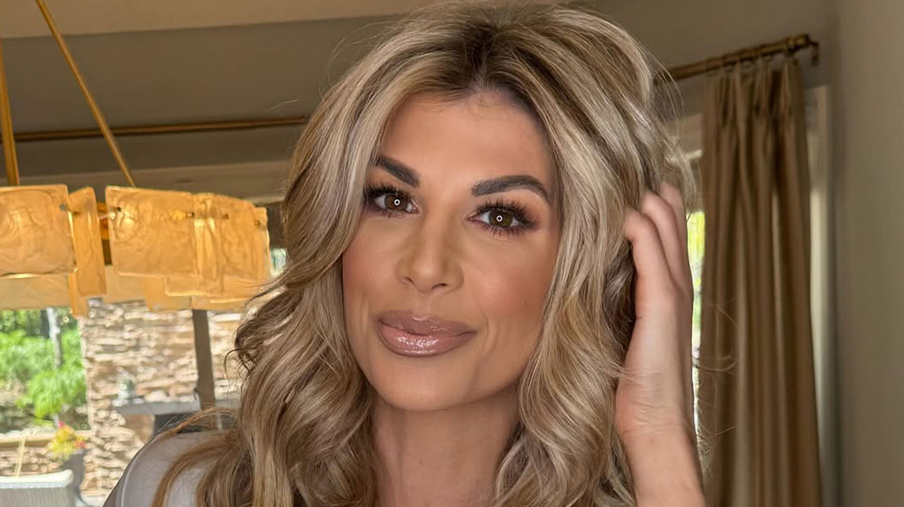 Alexis Bellino Shares Rare Update on All 3 Kids (PHOTOS)