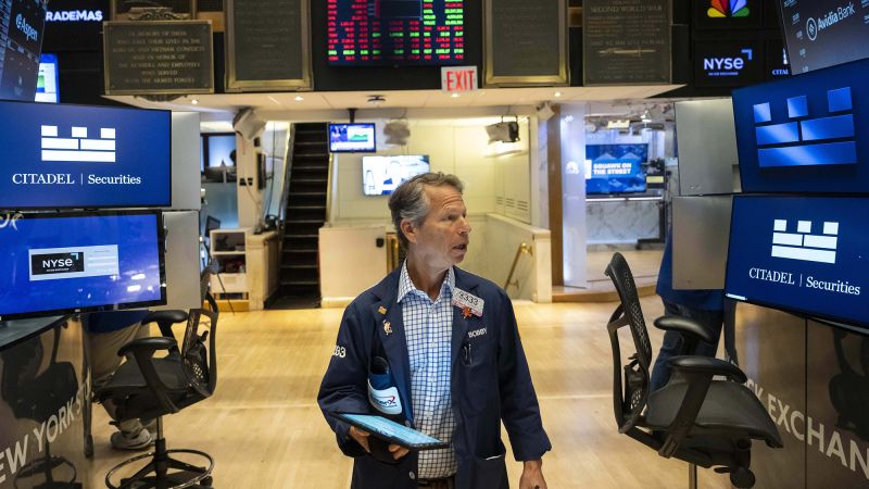 Dow sinks 500 points, global stocks drop as Trump unveils his tariffs