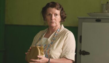 An "absorbing" '30s-set drama with "near-faultless" stacked British cast is on TV tonight