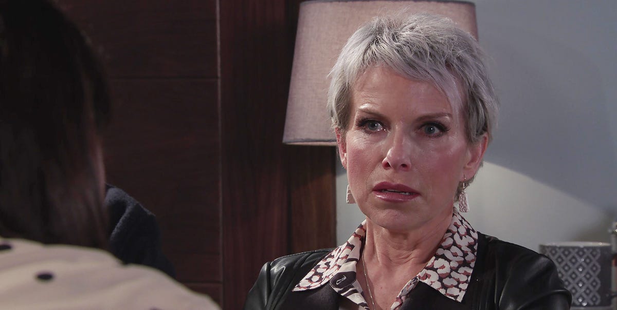 Coronation Street Debbie plot takes another dark turn in sudden collapse