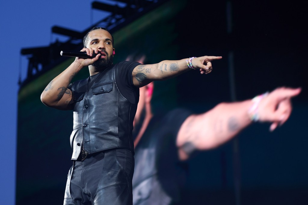 Drake 'What Did I Miss?' Tops Rhythmic Airplay, Extends Chart Record