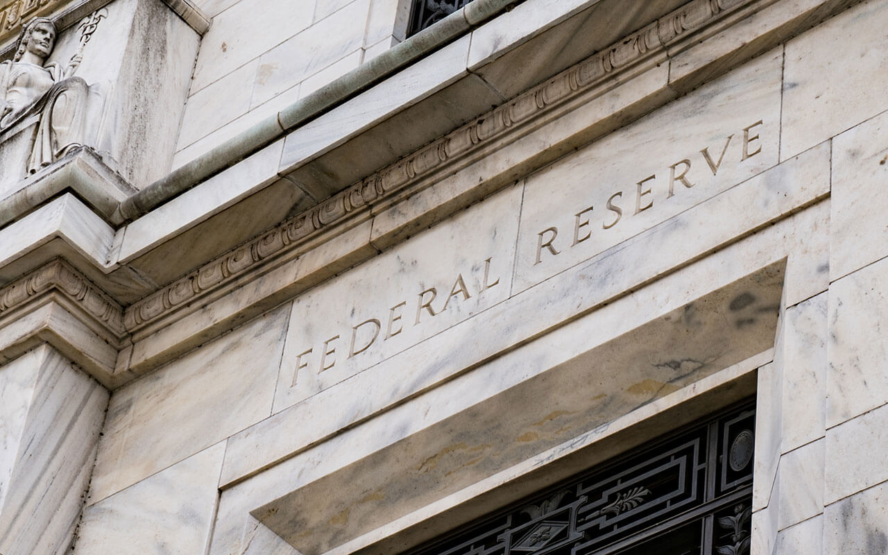 Former Fed Official Predicts When Central Bank Could Begin Cutting Rates