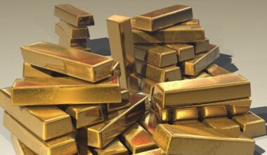 Gold and silver prices in your city today: Check how much prices have changed in Mumbai, Bengaluru, Chennai, Hyderabad, Delhi and Kolkata on August 27.