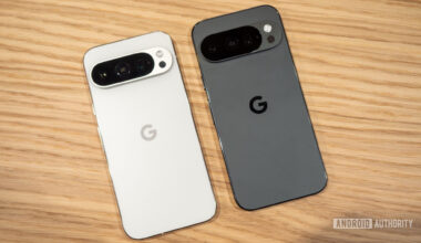 google pixel 10 pro obsidian vs pixel 9 pro porcelain back