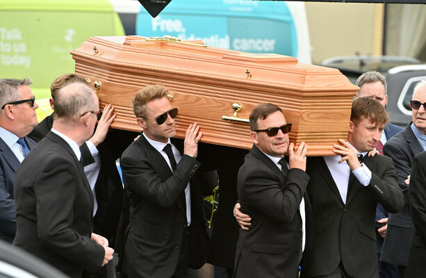 Ronan Keating calls for stronger penalties for fatal road offences after his brother's death - The Journal