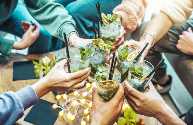 Are bottomless brunches breaking the law? Academics say maybe - The Journal