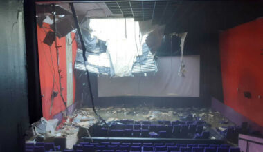 Customers evacuated and cinema forced to shut after flooding at Galway shopping centre - The Journal