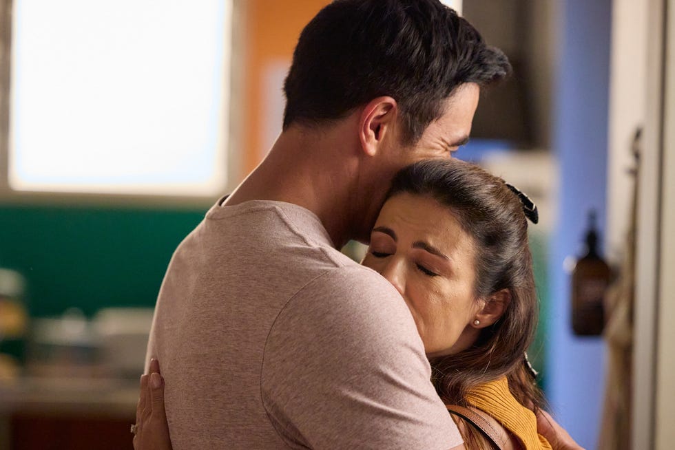 justin morgan and leah patterson in home and away