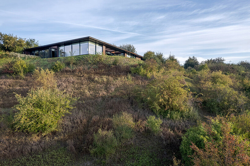 house slope 77 studio
