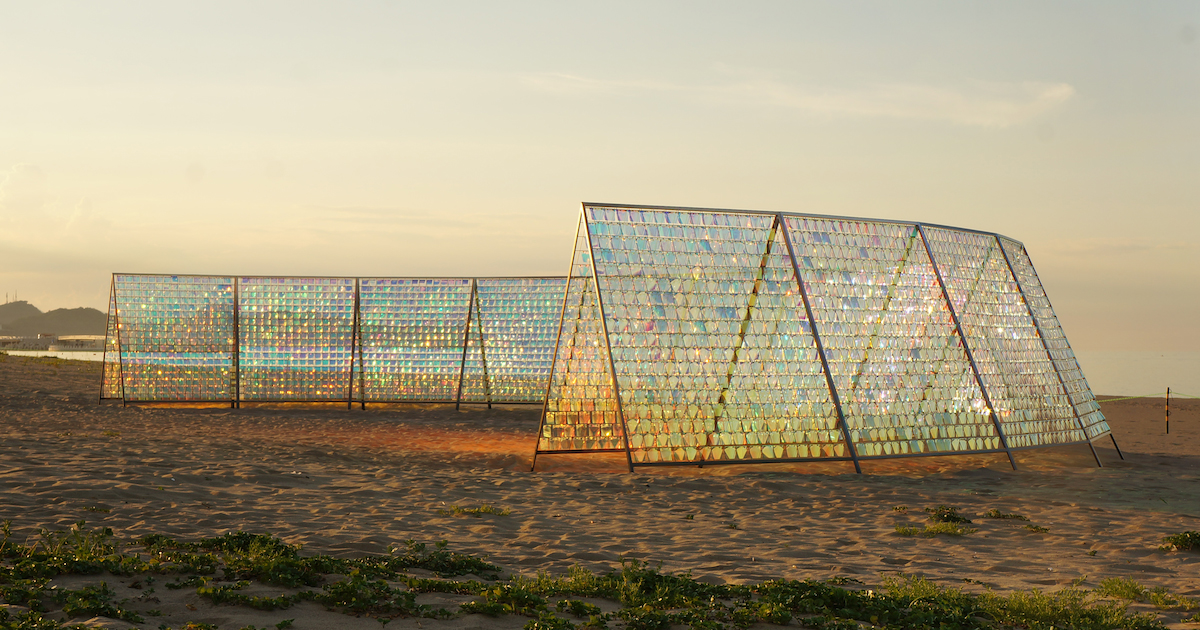 8000 Pixel Art Dome by Hyunje Joo Creates Enlightening Coastal Experience