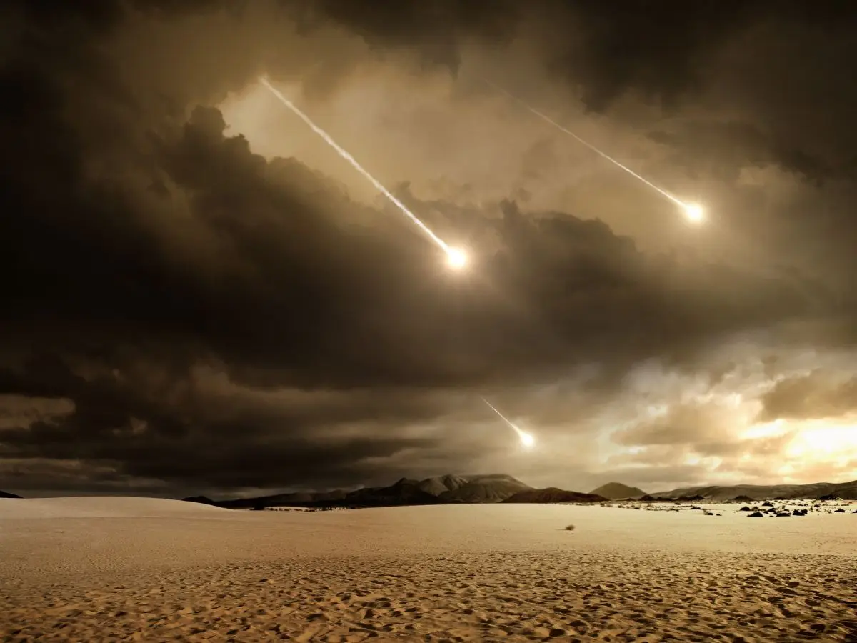 What are the chances of getting hit by meteorite? the only confirmed death by a meteor shower