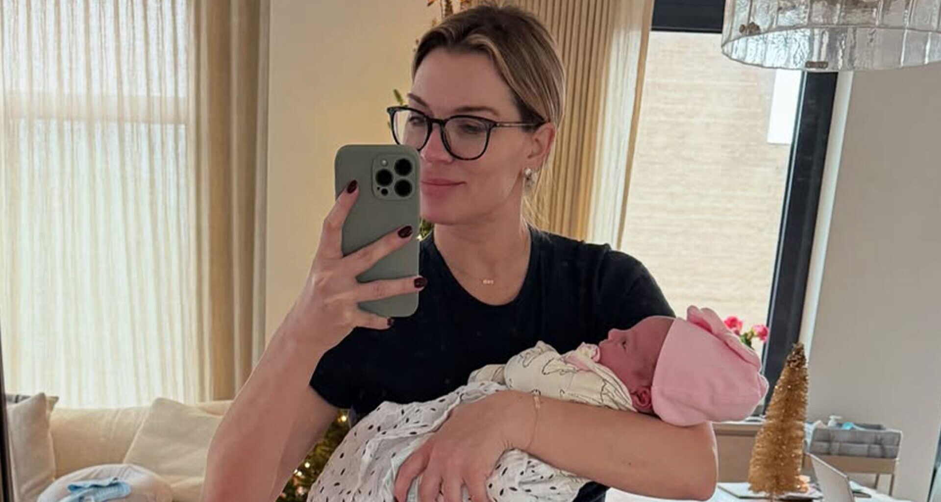 Lindsay Hubbard & Baby Gemma Reunite with Erin Lichy & Baby Jack