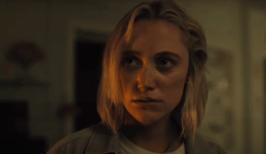 maika monroe watcher