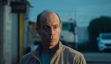 A "gritty" and 'different' crime drama with stars from Broadchurch and The Gold is on TV tonight