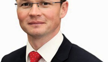 Minister will do his best to secure multi-annual funding for local radio