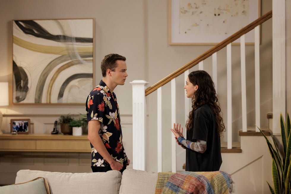 jj varga murphy and nell rebecchi in neighbours