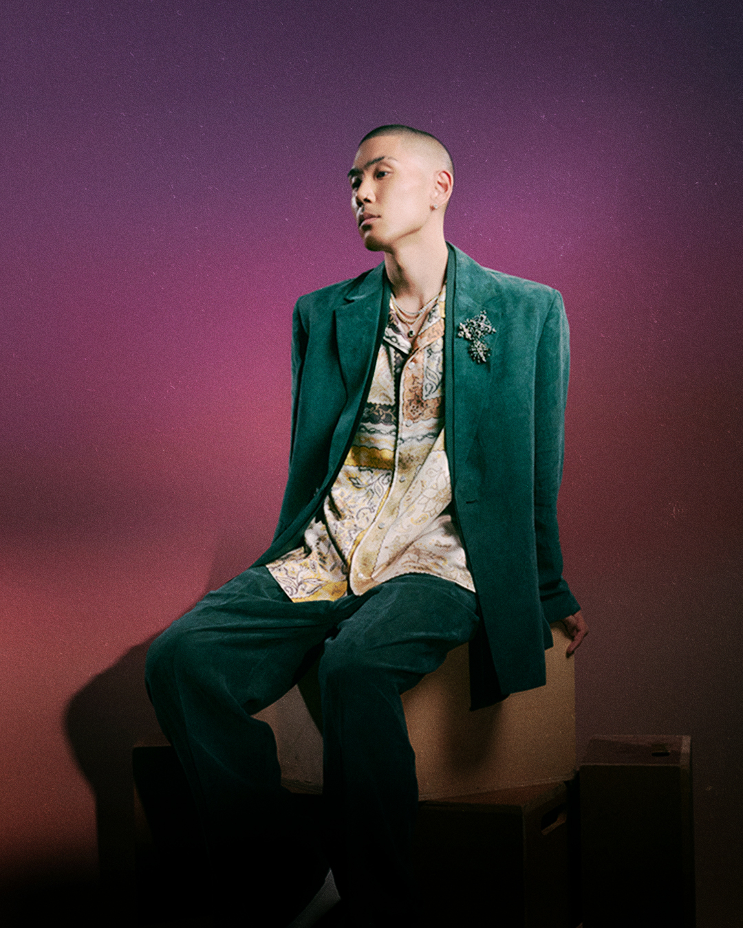 Singer-songwriter Vince (The Black Label)
