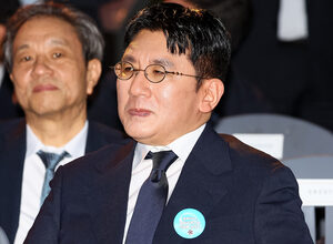 From BTS glory to boardroom battles: Bang Si-hyuk under siege