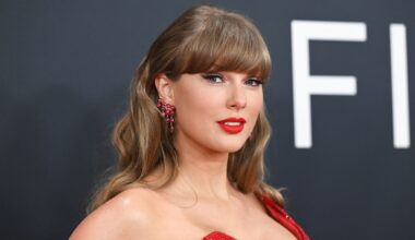 Taylor Swift Drops New 'Life of a Showgirl' 'Champagne Bubbles' Vinyl
