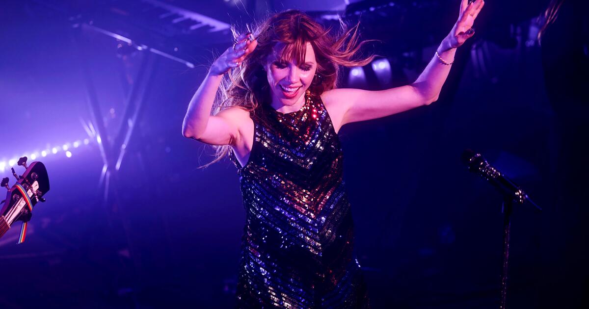 Carly Rae Jepsen's 10th anniversary 'Emotion' show: 9 best moments