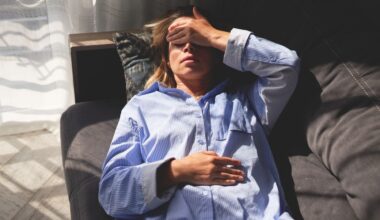 9 Signs of a Vitamin K Deficiency a Dietitian Says to Never Ignore