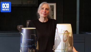 Tasmanian glass artist's Vetrograph Rubinda acquired by Victoria and Albert Museum in London
