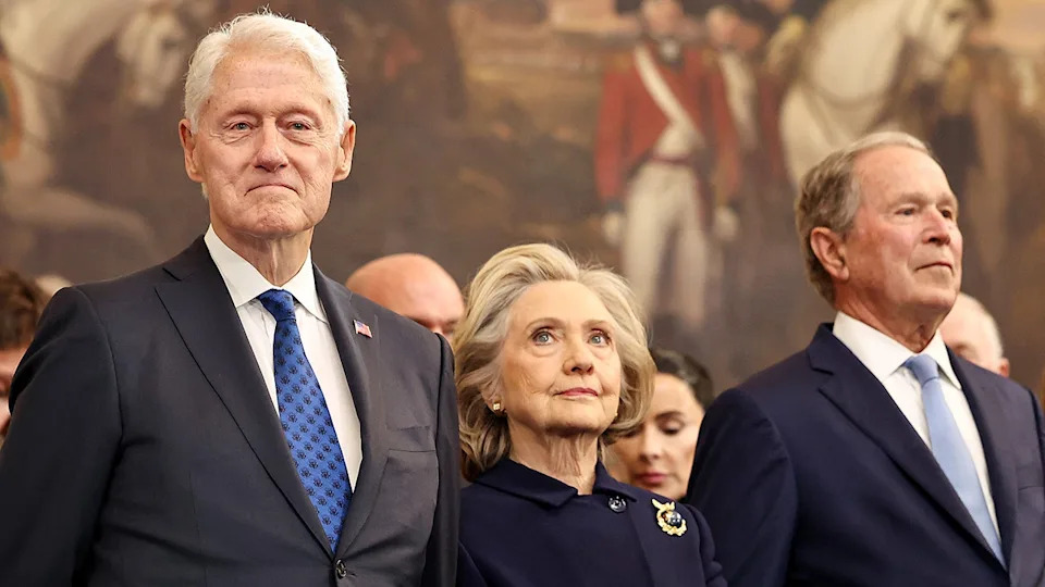 Bill and Hillary Clinton with George W. Bush