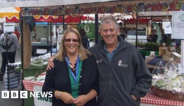 A Birmingham farmers' market that helped a suburb thrive celebrates 25 years