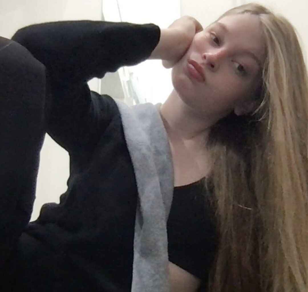 Elon Musk's Daughter Vivian Wilson Reveals Finances