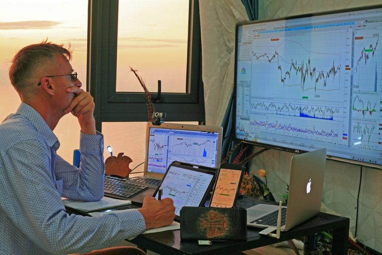 Analyst Says Oracle (ORCL) Among Top AI Industry Names – Here’s Why