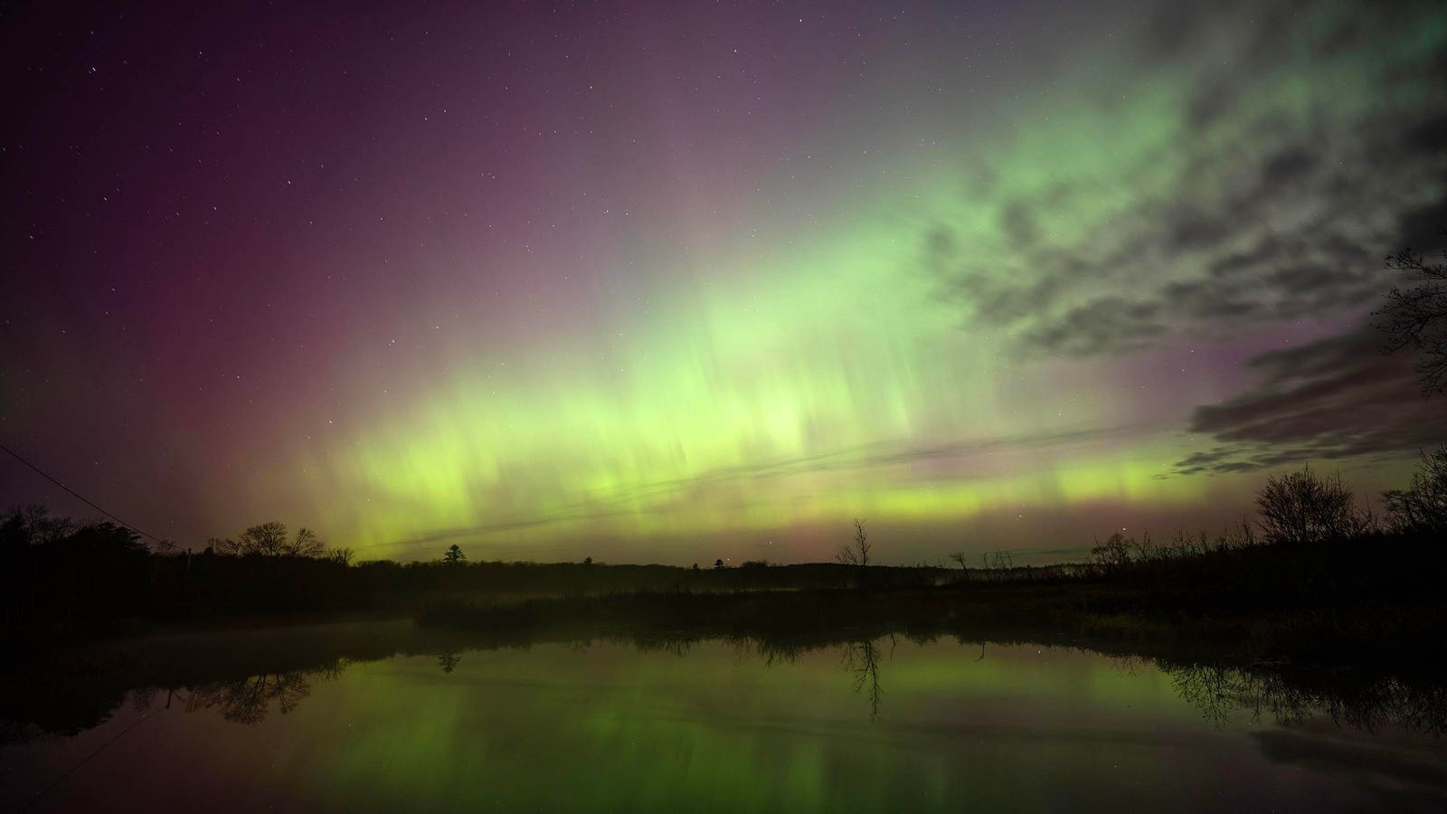 Major Aurora Alert For Monday In 18 States