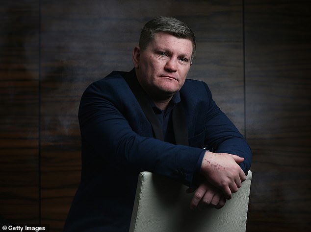Hatton passed away at the age of 46 on Sunday and formed a friendship with the Gallaghers