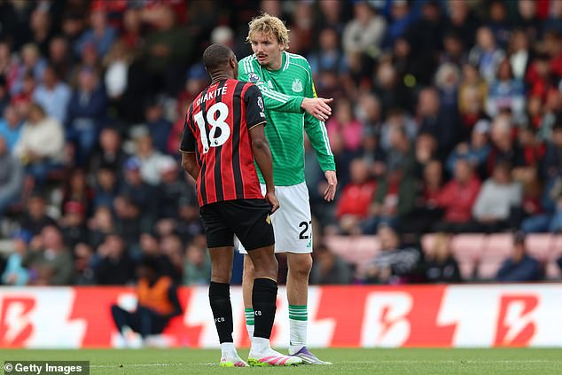 Woltemade felt he should have been awarded a penalty after a shirt pull by Bafode Diakite