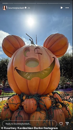 Kourtney Instastoried several snapshots of the festive Halloween décor on display at the popular theme park