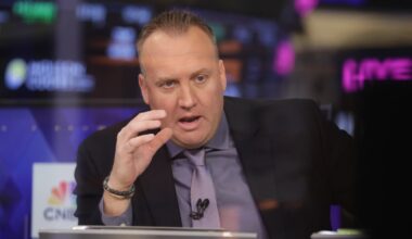 AI bull marks the revenge of the Dotcom 'boxmakers' like Cisco, Dell. How to trade the stocks from here