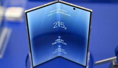 Samsung Makes Surprise $539 Offer To Galaxy Z Fold 7 Buyers