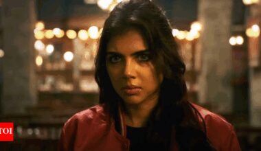Lokah Chapter 1: Chandra Full Movie Collection: 'Lokah Chapter 1: Chandra' box office collection day 5: Kalyani Priyadarshan's superhero film crosses Rs 30 crore mark despite Monday drop |