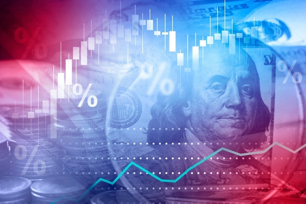 Veteran Economist Warns About Converging Crises, 'Worse Than 2008' - Vanguard Total Stock Market ETF (ARCA:VTI), SPDR S&P 500 (ARCA:SPY)