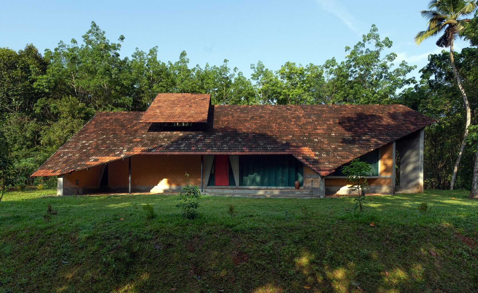 The Ethereal Whisper House / Project 51 A (h)
